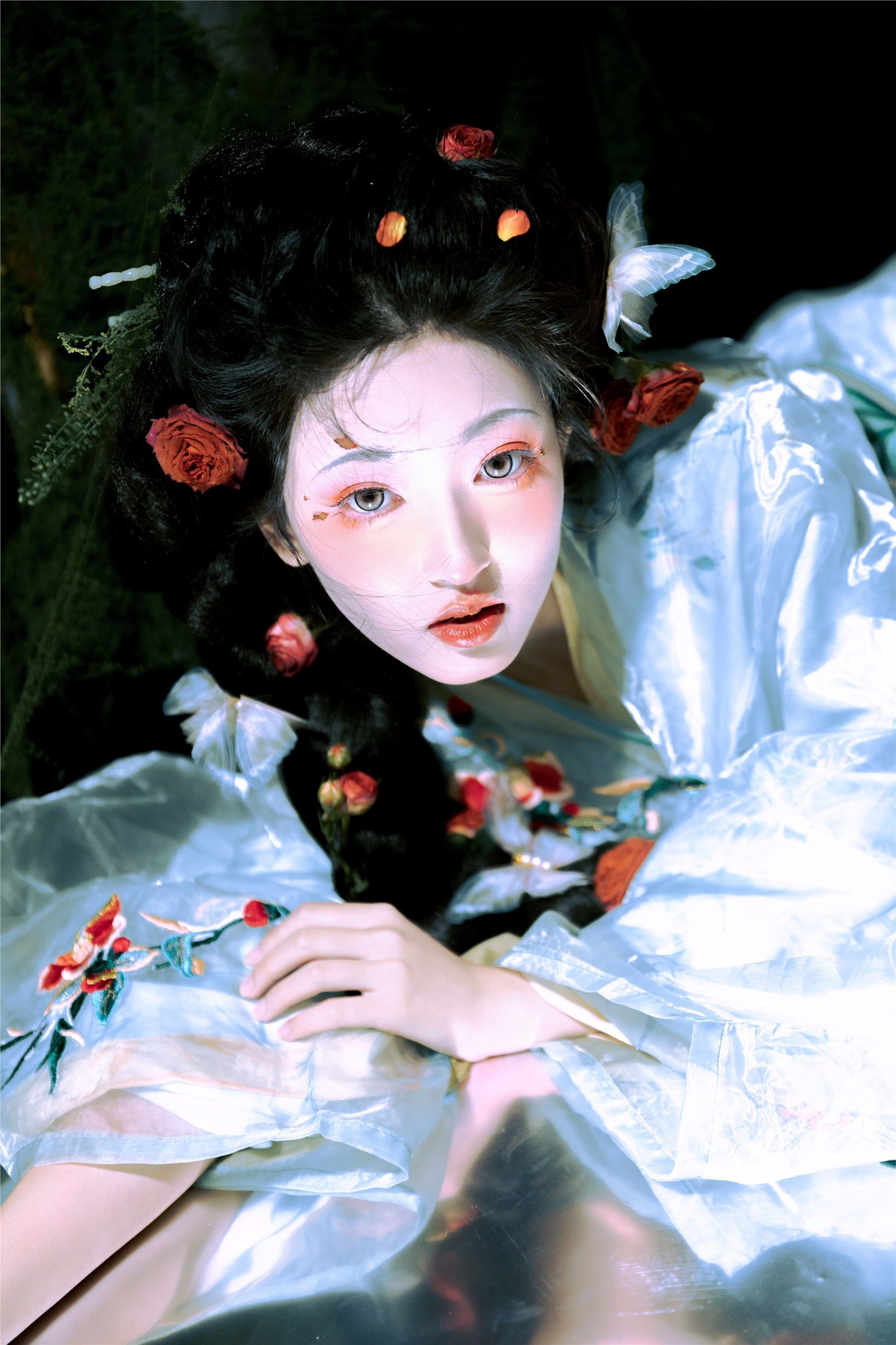 YITUYU艺图语 2025.03.10 茶花语 冷酷王爷